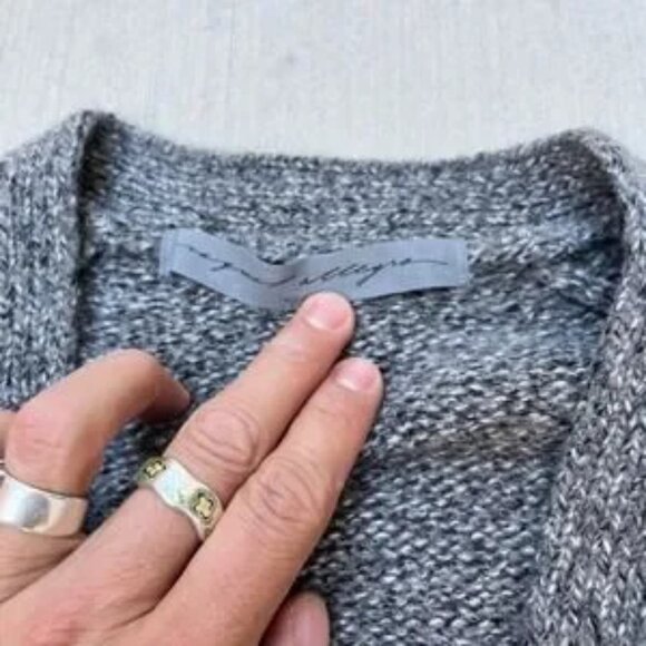 Raquel Allegra Womens Distressed Grey Merino Wool Baby Camel Blend Cardigan - Picture 2 of 7